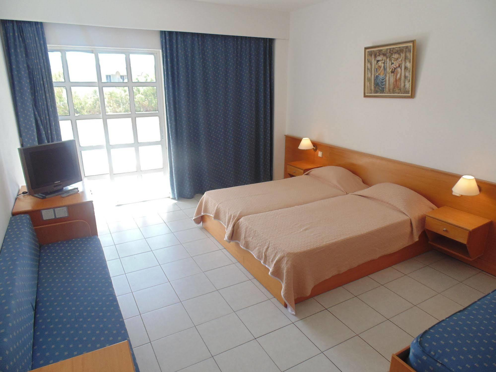 Alfa Hotel Kolymbia Bagian luar foto